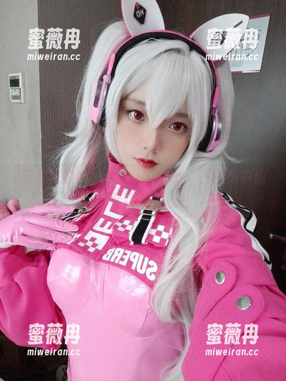Messie Huang 无圣光的Messie Huang:在图集中偷偷撩动蕾的心弦